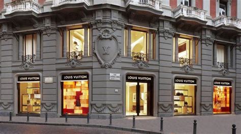 gucci via dei mille|Napoli .